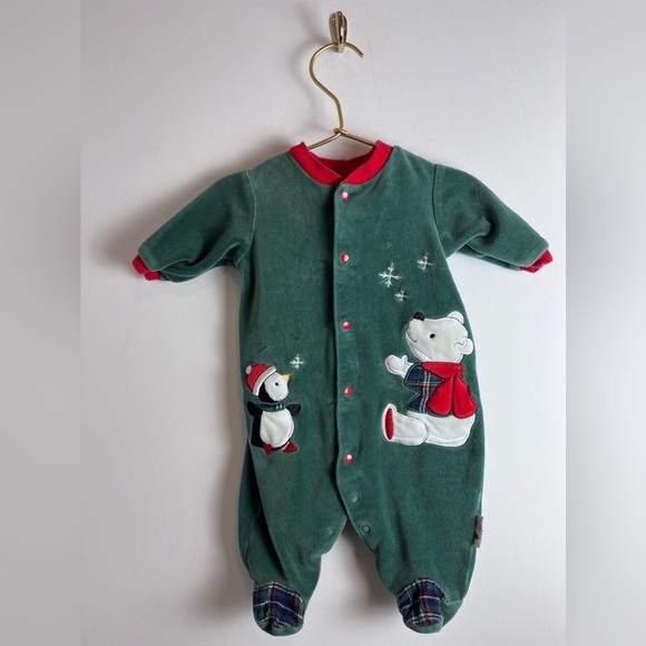 Little me velour bear green onesie 3 months - Picture 6 of 8